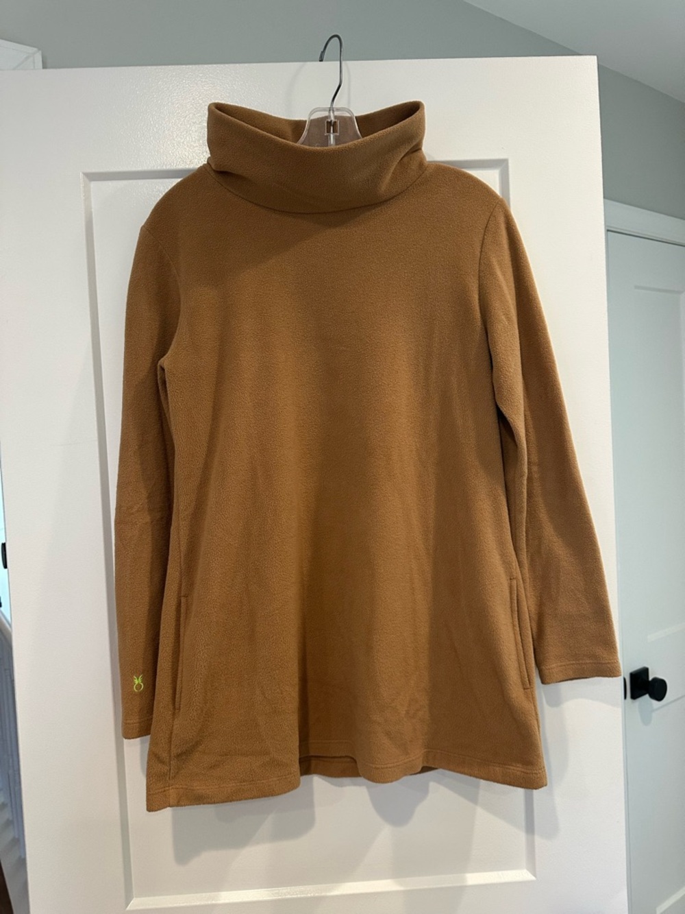 Dudley Stephens Camel Cobble Hill Fleece Turtleneck